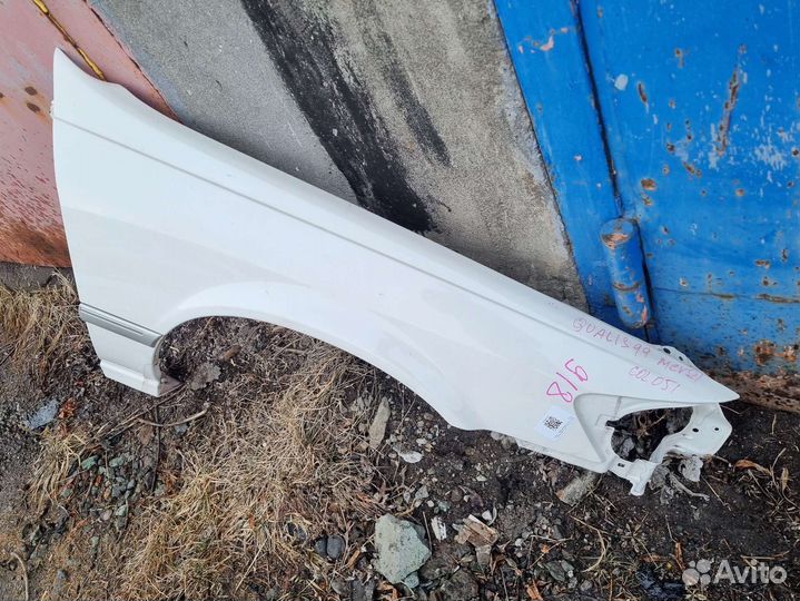 Правое переднее крыло qualis