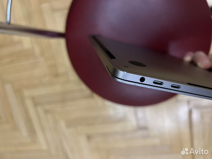 Apple MacBook Pro 13 2018