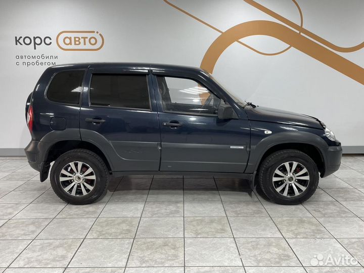 Chevrolet Niva, 2011