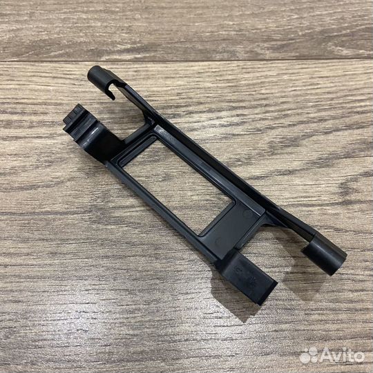 Кронштейны крепления подсветки ног VAG 2 шт