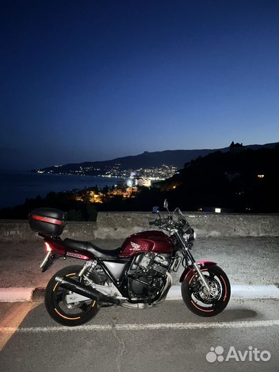 Honda CB400SF