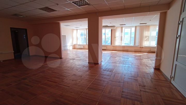 Офис, 220 м²