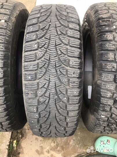 Pirelli Winter Carving Edge 215/65 R16