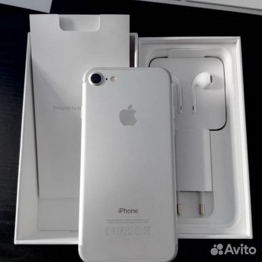 iPhone 7, 32 ГБ
