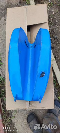 Бензобак на мотоцикл ява