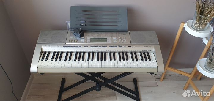 Пианино Синтезатор casio lk-270