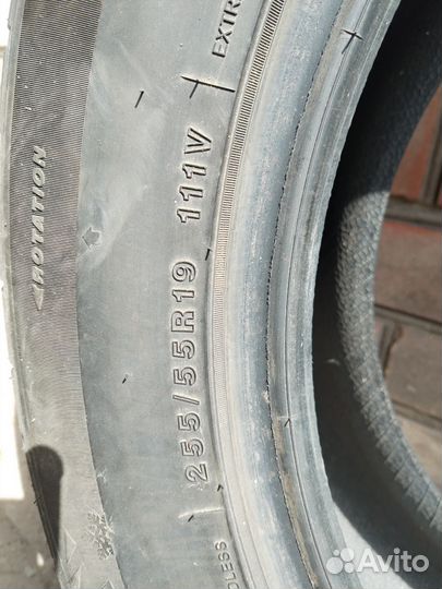 Tracmax X-Privilo S330 255/55 R19