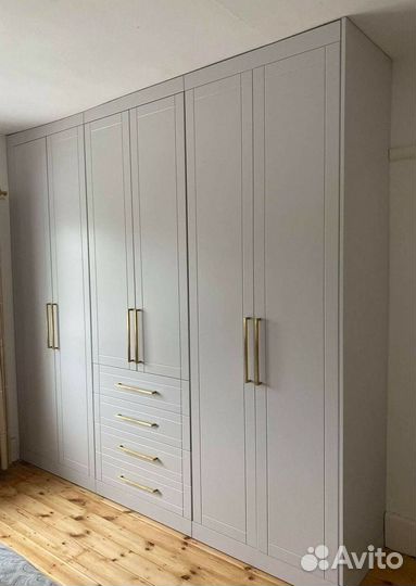 I2S0L8 Шкаф распашной