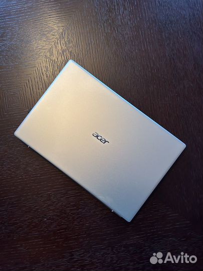 Acer Swift 3 (R5 5500 / 16 / 512)