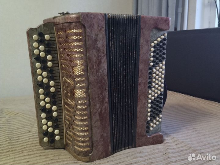 Баян трехрядный