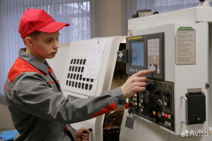 Оператор чпу вахта