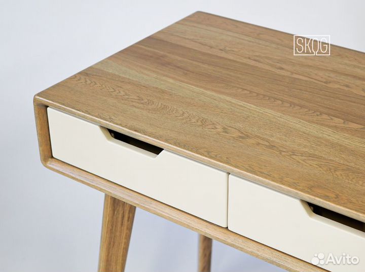 Консольный стол — «Обычный» из дуба