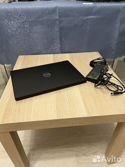 Ноутбук dell latitude 7490