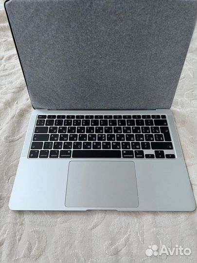 Apple MacBook Аir