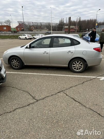 Hyundai Elantra 1.6 AT, 2010, 174 000 км