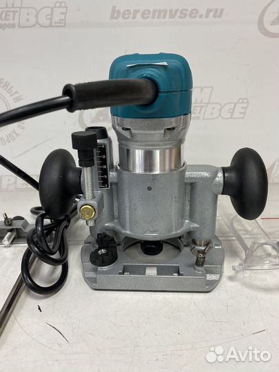 Фрезер Makita RT0700CLX (ст,мц,кв,6,кр)