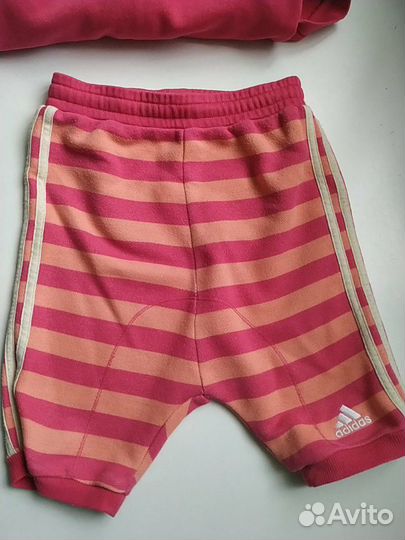 Костюм спортивный Adidas размер 98