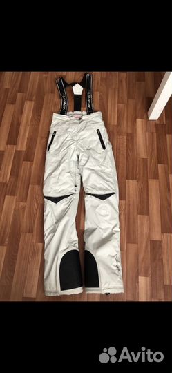 Горнолыжный костюм женский 42р