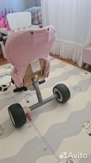 Трехколесный велосипед