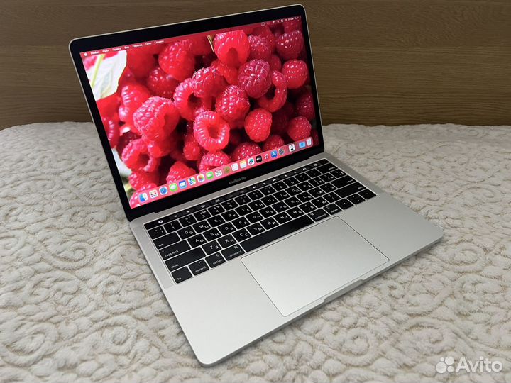 MacBook Pro 13 2018 i7 2.7/16/512Gb 336 циклов