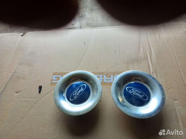 Колпаки колесных дисков Ford Focus
