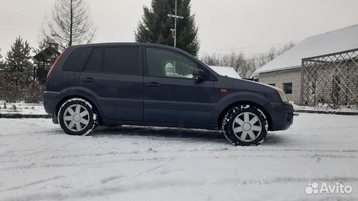 Ford Fusion 1.6 МТ, 2007, 170 000 км