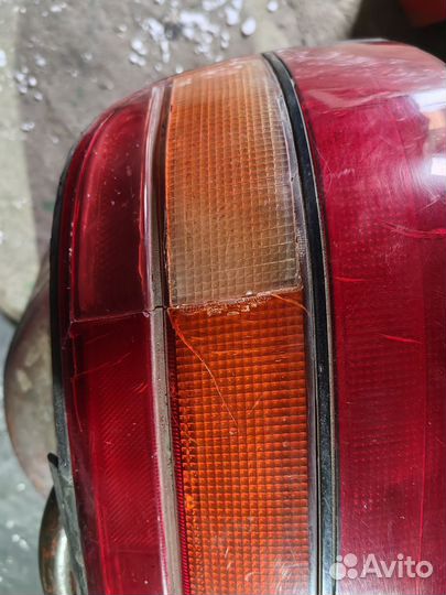 Задняя фара Toyota vista sv30