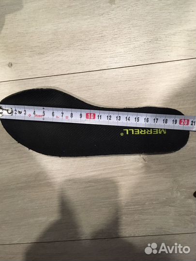 Трекинговые ботинки