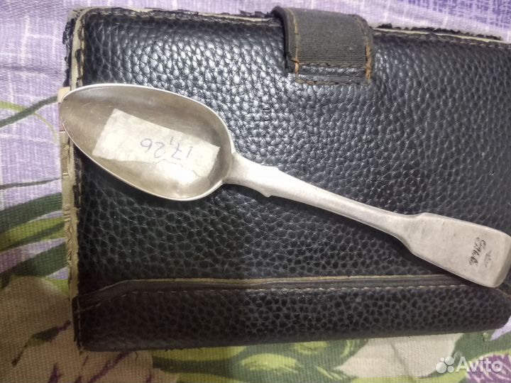 Чайная серебряная ложечка