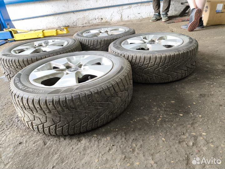 Hankook AH11 205/60 R16