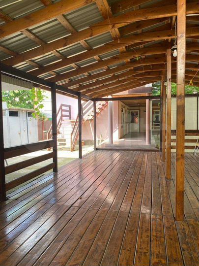 Гостиница, 139.5 м²