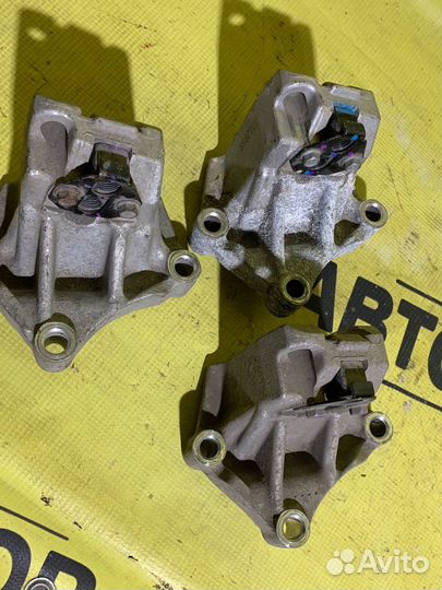 Кронштейн МКПП 6 ступка Киа Рио 3 Хендай Солярис