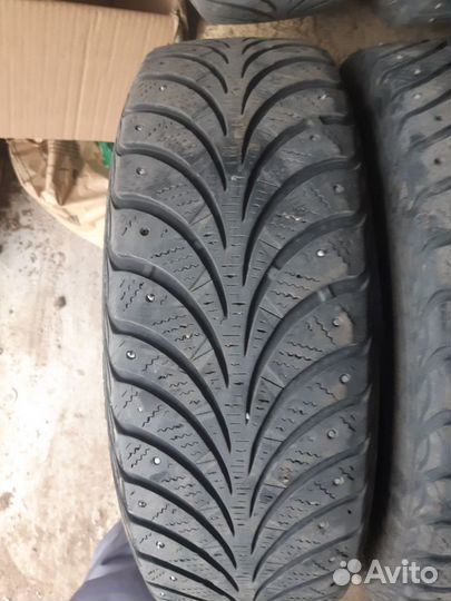 Goodyear Excellence 185/60 R15 88