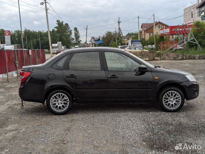 LADA Granta 1.6 МТ, 2017, 135 000 км