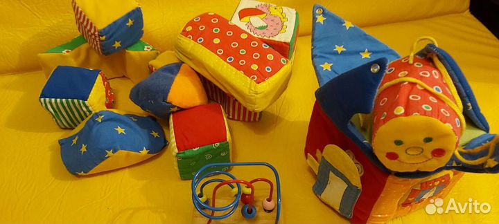 Развивающие игрушки для малышей
