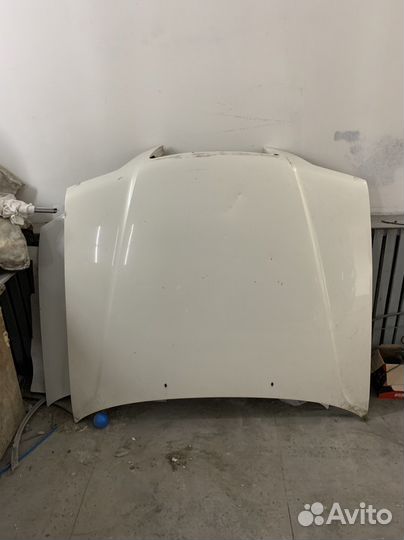 Продам капот toyota cresta 100