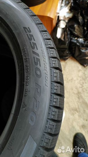 Pirelli Ice Zero FR 255/50 R20 109H