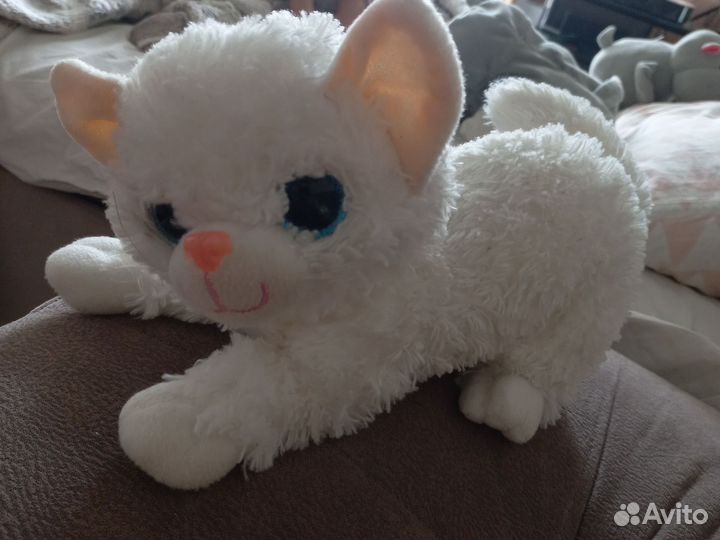 Игрушка мягкая кошечка