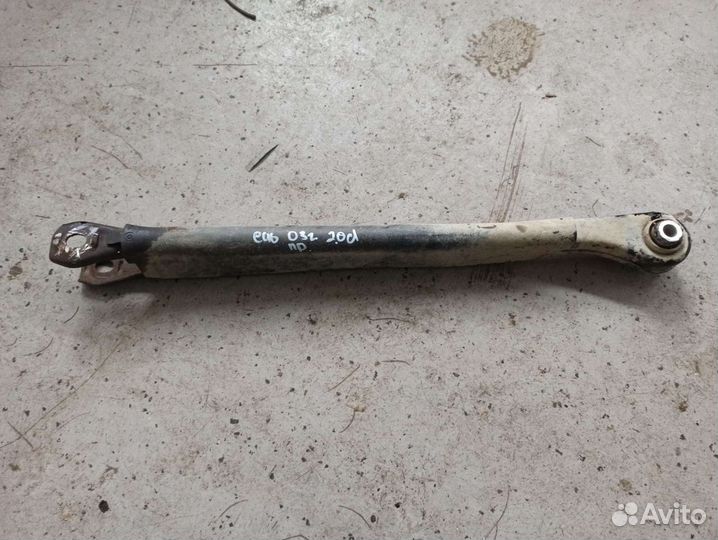 Задний правый (верхний) рычаг BMW E46