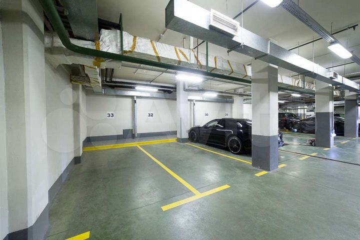 Машиноместо, 15 м²