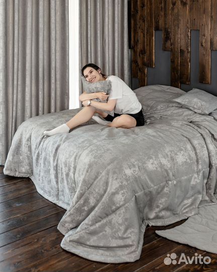 Мраморное покрывало Зарина светло-серый на диван