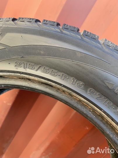 Nokian Tyres Hakkapeliitta RSi 215/55 R16