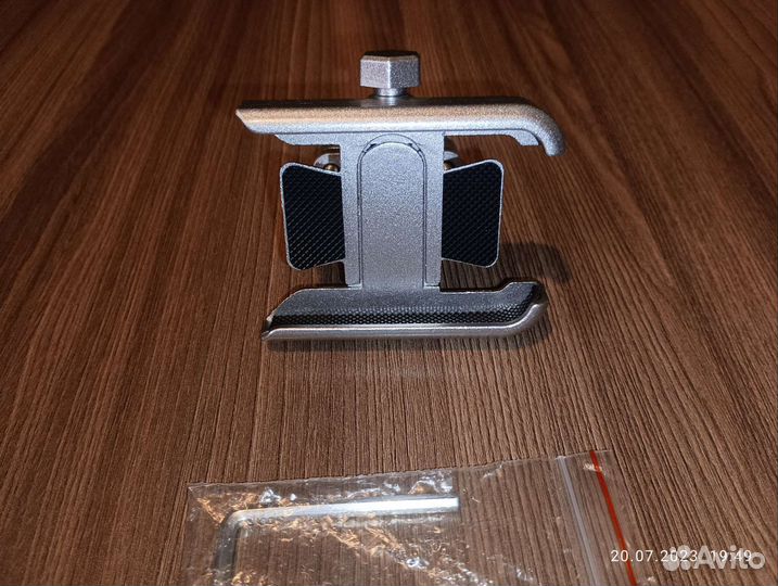 Держатель телефона на руль мотоцикла