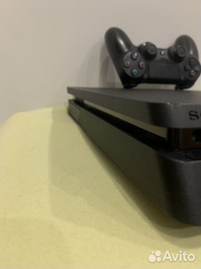 Sony playstation 4 slim 11.00