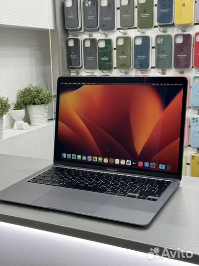 MacBook Air 13 2020 M1 (34 цикла)