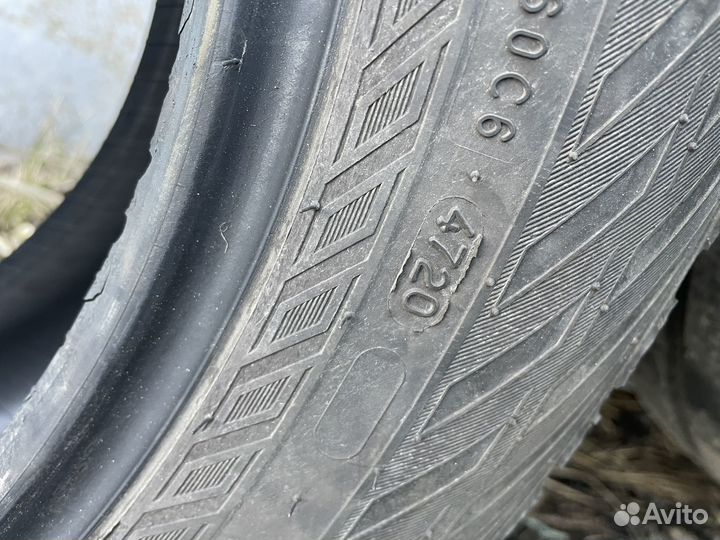 Nokian Tyres Hakka Blue 2 SUV 235/55 R17