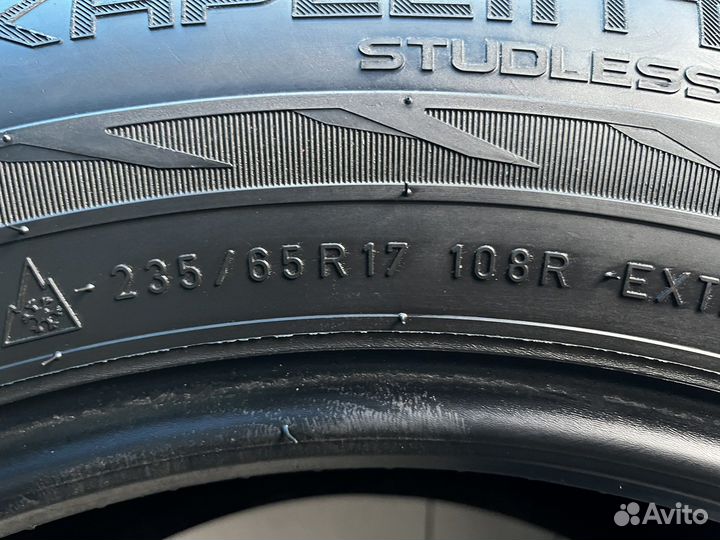 Nokian Tyres Hakkapeliitta R2 SUV 235/65 R17