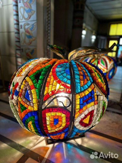 Композиция яблоко из хрустального стекла