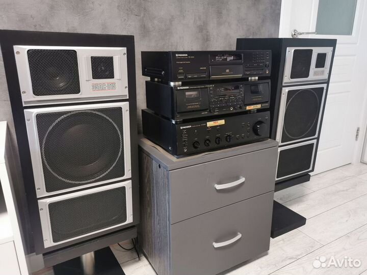 Комплект Pioneer +Электроника 35ас-015