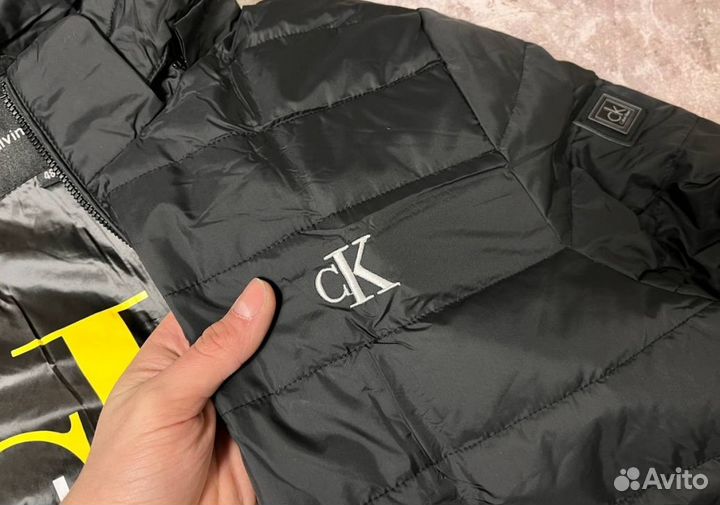 Куртки Calvin Klein комфортные